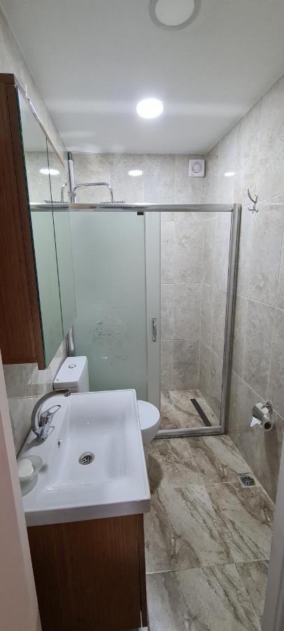 Golden Tulip Suite Apart Estambul Exterior foto